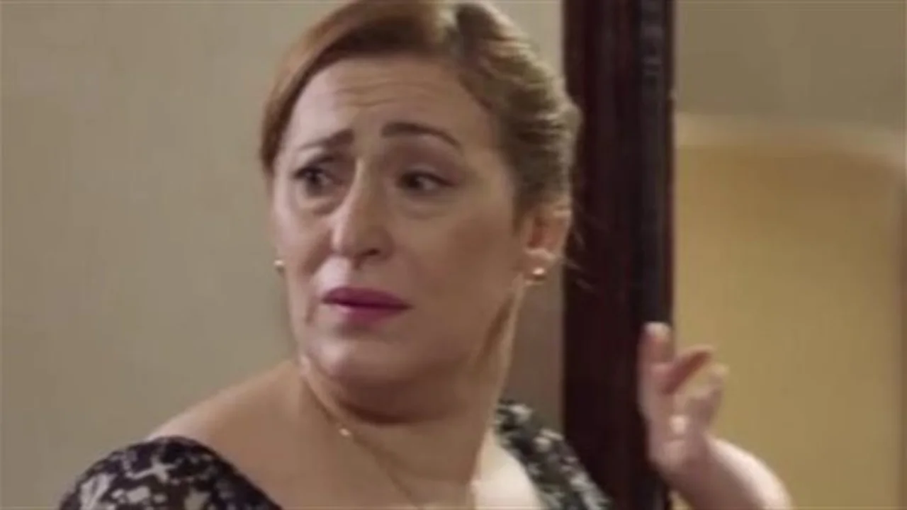 عبير فاروق تروي ذكرياتها.. كواليس التعاون مع محمد صبحي في 3 عقود مسرحية